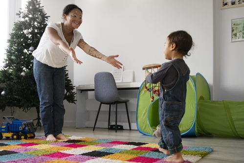 Ambiente com vários estímulos sensoriais para crianças com autismo